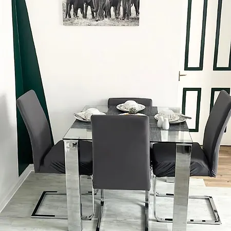 Apartment Juniper - 2 Bedrooms *