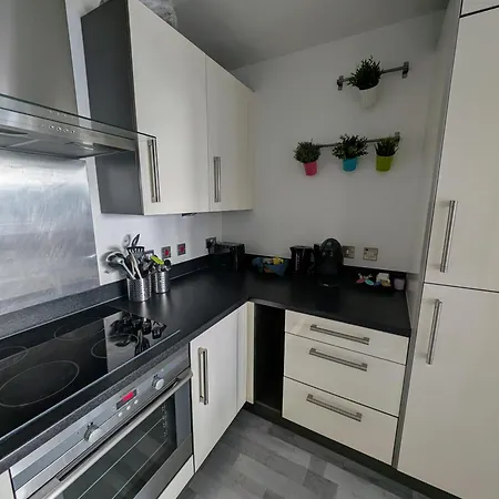 Giogio - Comfortable Stratford Flat With Stunning Views Apartment