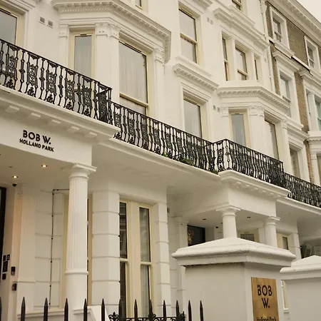 Bob W Holland Park Aparthotel 3*