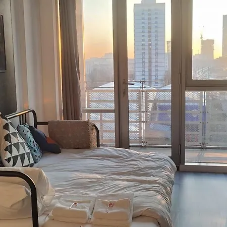 Giogio - Comfortable Stratford Flat With Stunning Views Apartment *
