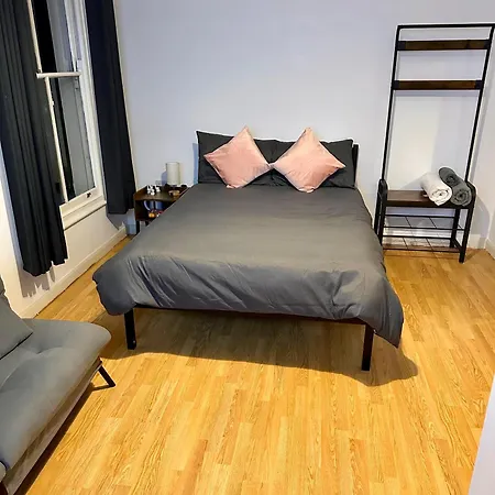 Apartment 41b Flat Near Zone 1