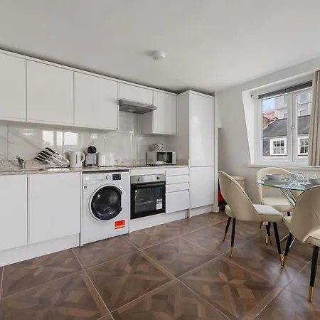 Stylish 2 Bedroom In The Heart Of Soho Gs5