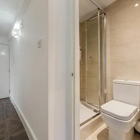 Stylish 2 Bedroom In The Heart Of Soho Gs5 Apartment
