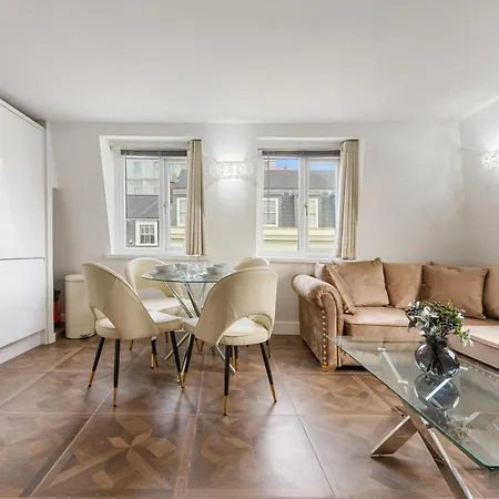 Stylish 2 Bedroom In The Heart Of Soho Gs5