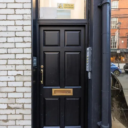 Chic Soho Stylish In The Heart Of London! 4 Apartment London