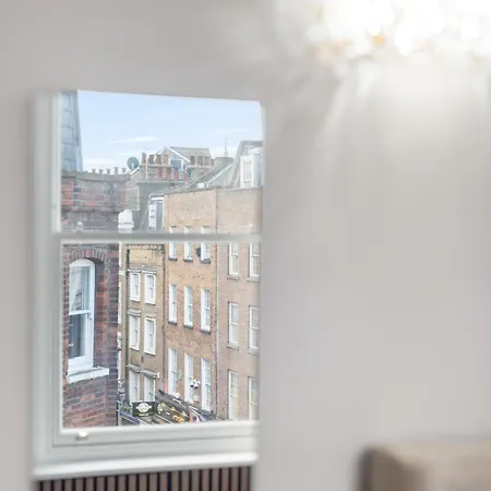 Chic Soho Stylish In The Heart Of London! 4 London