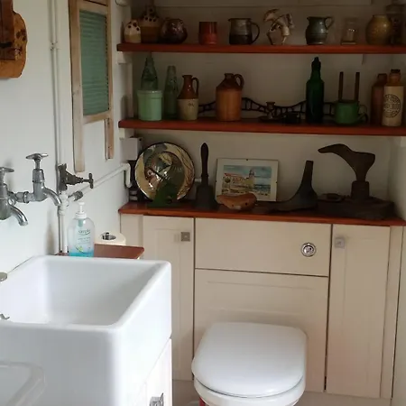Quadrantopia Apartment