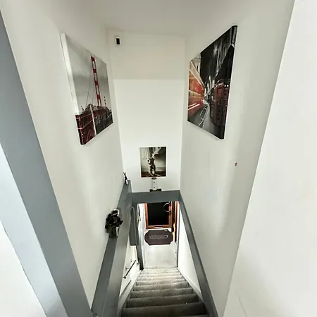 Cozy Modern In The Heart Of Holiday home London