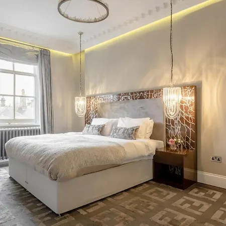 Ultra Luxury 3 Bedrooms Flat In Hyde Park Apartment London
