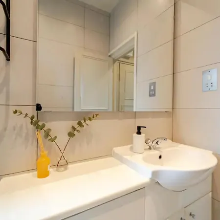 Chic Marylebone Studio, Walk To Oxford Street Or Regent's Park, By The Design Traveller * London