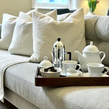 Chic Marylebone Studio, Walk To Oxford Street Or Regent's Park, By The Design Traveller *