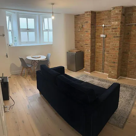 Basement Flat Is Stoke Newington Apartament Londyn