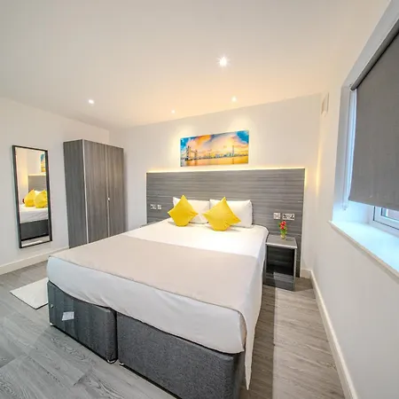 Luxury Hotel Ilford