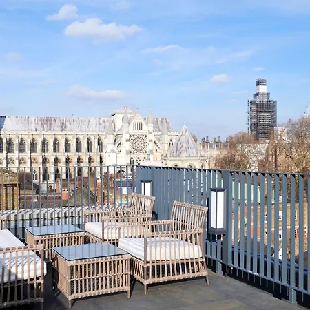 Apartmanhotel Sonder The Arts Council 4*