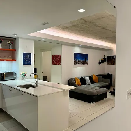 Apartment Excel Cosy With Balcony & River View Close To O2 Arena, Cable Car, Hall *