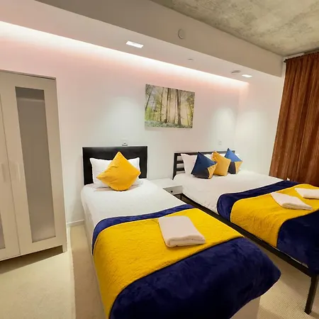 Excel Cosy With Balcony & River View Close To O2 Arena, Cable Car, Hall *