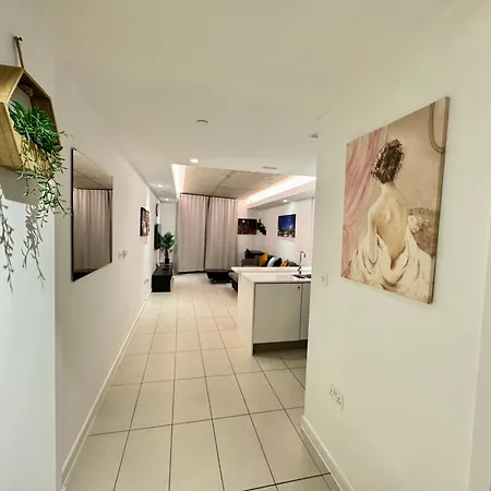 Excel Cosy With Balcony & River View Close To O2 Arena, Cable Car, Hall *