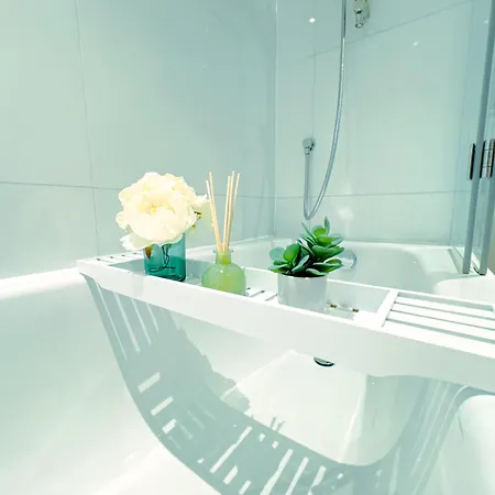 Modern Nespresso Luxe Apartment *
