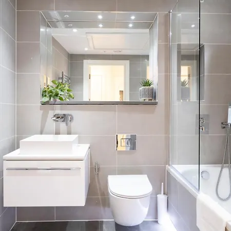 Palmer - Elephant & Castle Apartment London