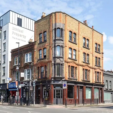 Bishops Way London