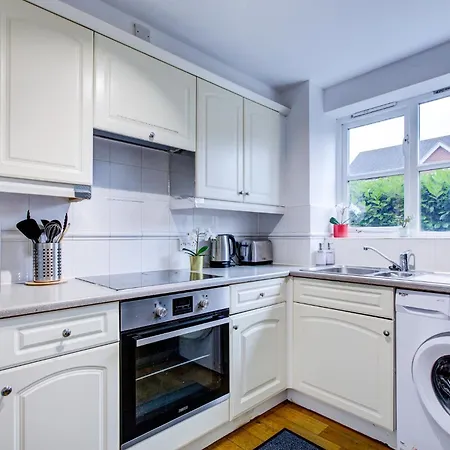 Spacious 2-bed Family With Pets Welcome