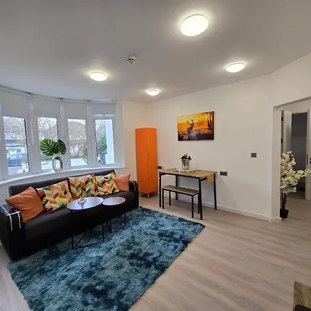 A Tranquil Retreat In Golders London