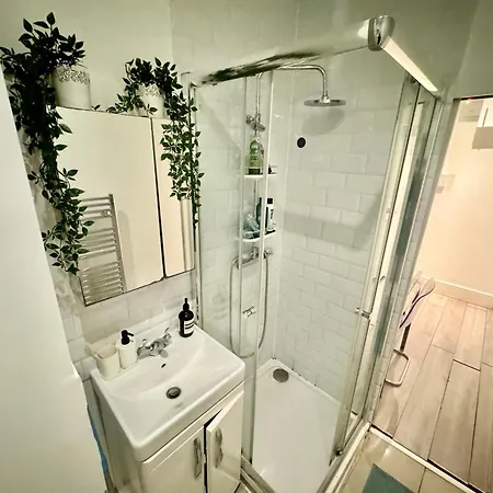 King's Cross Private Bedrooms
