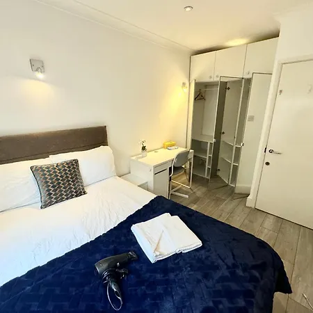 King's Cross Private Bedrooms Homestay London
