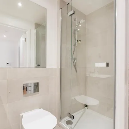 Bnbnook - Fitzrovia Duplex - Soho & Oxford Street