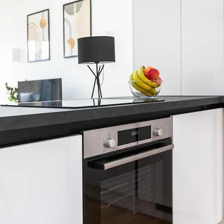 Bnbnook - Fitzrovia Duplex - Soho & Oxford Street * London