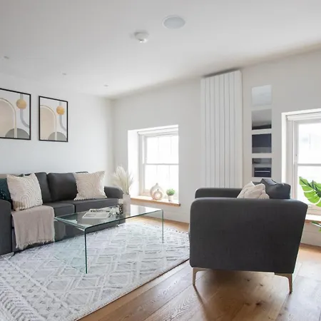 Bnbnook - Cozy 2br Near Oxford Street & Soho London