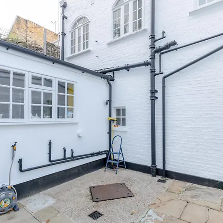 Regal Haven 4 Bed Near Buckingham Palace