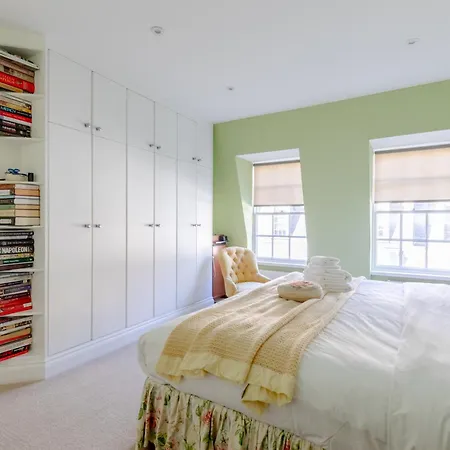 Regal Haven 4 Bed Near Buckingham Palace * London