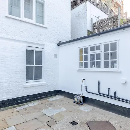 Regal Haven 4 Bed Near Buckingham Palace