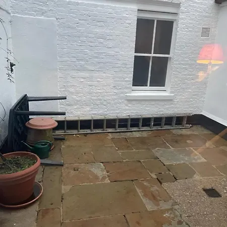 Apartment Regal Haven 4 Bed Near Buckingham Palace *