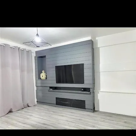 Apartment Stylish And Cosy 1 Bed East