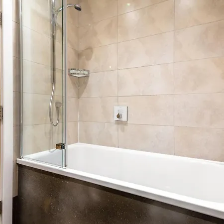 Bnbnook - Chic Fitzrovia 1br By Bloomsbury London