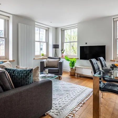 Bnbnook - Chic Fitzrovia 1br By Bloomsbury Apartment London