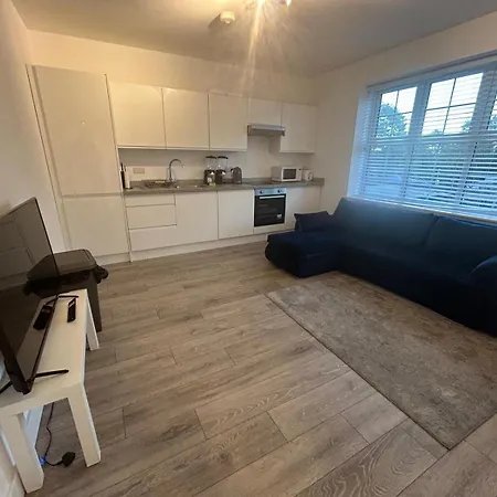 London 1 Bed Location Apartment