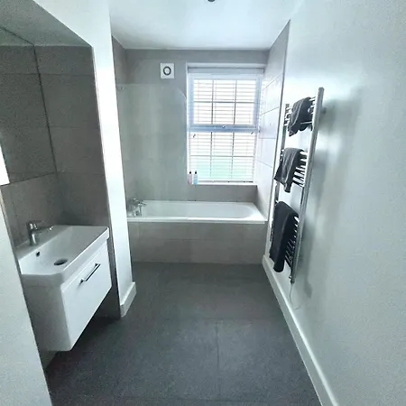 London 1 Bed Location *