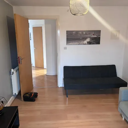 Cosy 1 Bed Flat Wembley Apartment *