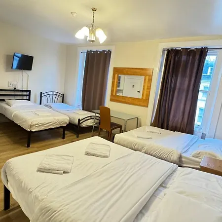Collingham Place Apartment *