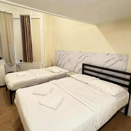 Collingham Place Apartment London