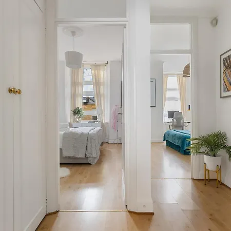 Apartment Chic In Hyde Park London
