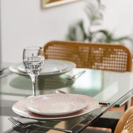 Charming Covent Garden, Air-con Sleeps 6
