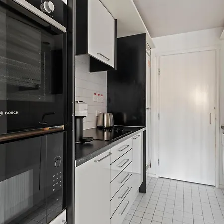 Londwell, Knightsbridge Luxury Balcony Penthouse London