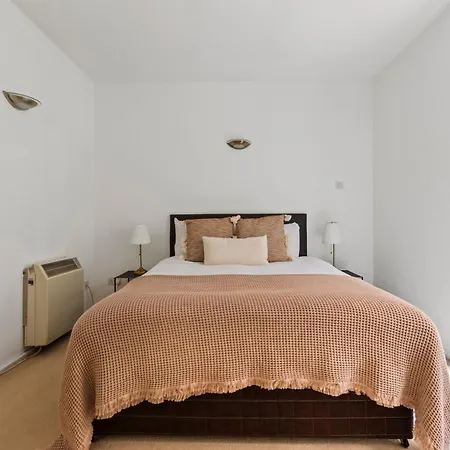 Londwell, Knightsbridge Luxury Balcony Penthouse Apartment London
