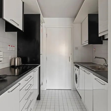 Londwell, Knightsbridge Luxury Balcony Penthouse London