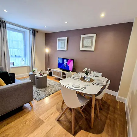 Chic 2-bedroom Flat In Vauxhall Near The Oval Apartment