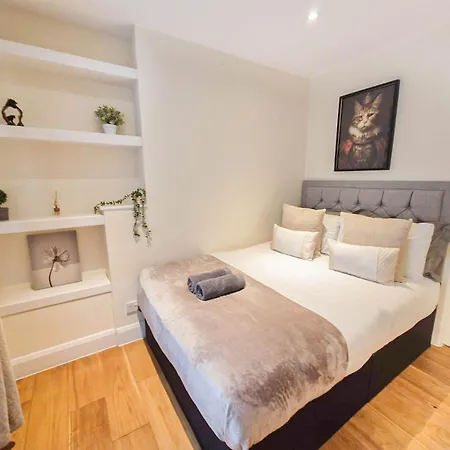 Chic 2-bedroom Flat In Vauxhall Near The Oval Apartment *